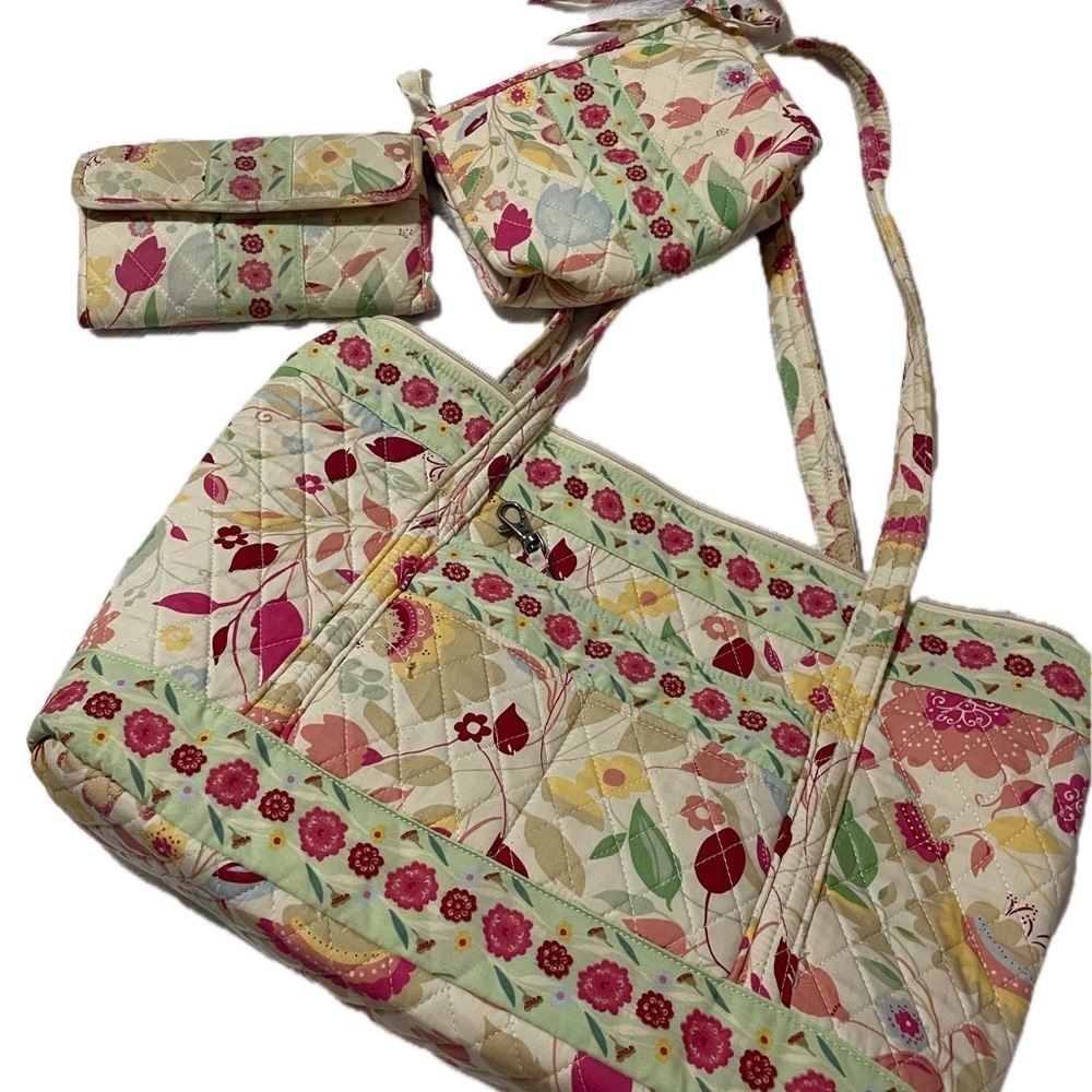 Lemon Hill Quilted Floral Tote Crossbody and Wallet Bundle